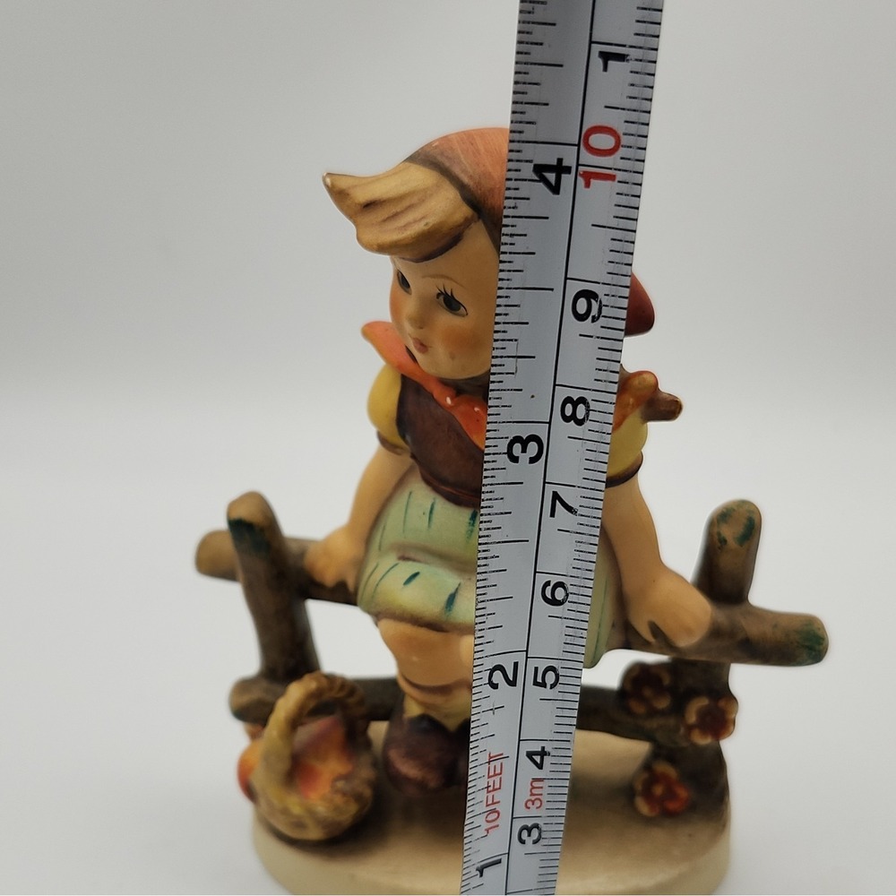 Hummel Figurine "Just Resting" 112 3/0 TMK-5 Last Bee 4" excellent condition - Picture 4 of 4